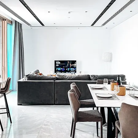 Wealthystays Skyhigh Apartment Nicosia