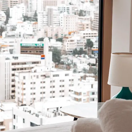 Apartment Wealthystays Skyhigh