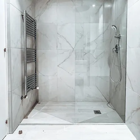 Skyhigh 360 Gym & Pool *