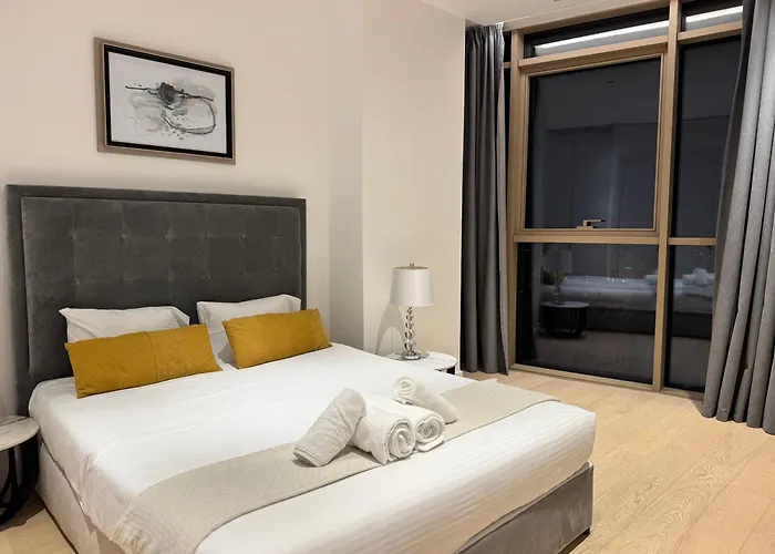 Skyhigh 360 Gym & Pool Apartment Nicosia