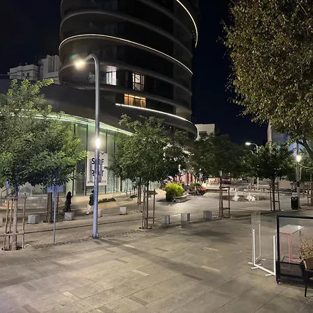דירה Skyhigh 360 Gym & Pool ניקוסיה
